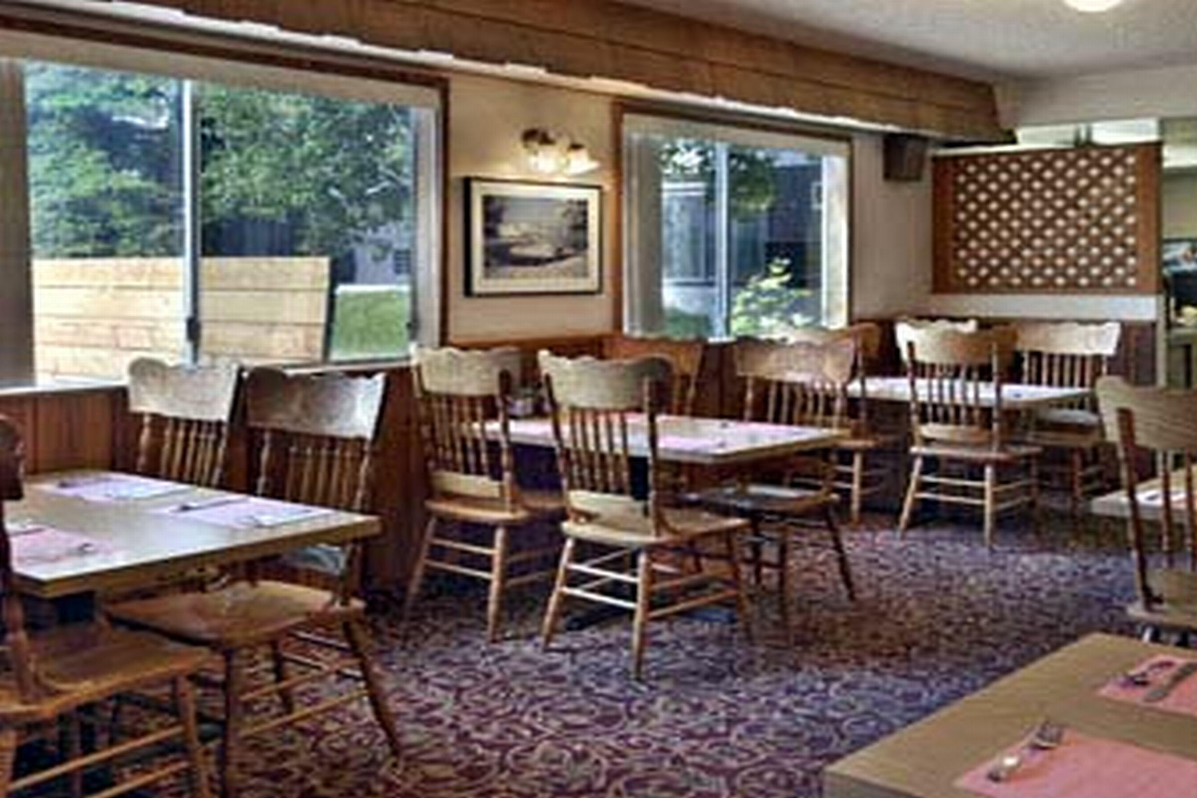 Knights Inn Evanston Restaurant bilde